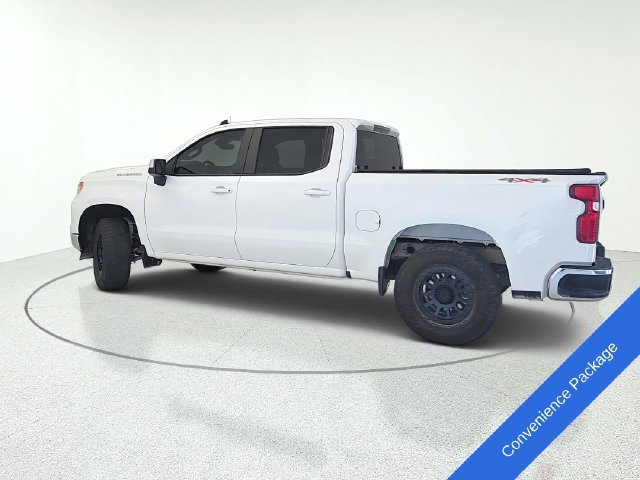 Used 2025 Chevrolet Silverado 1500 LT AWD/4WD image 3