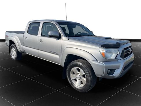 Used 2015 Toyota Tacoma Base image 7