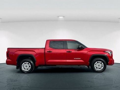 Used 2025 Toyota Tundra SR5 AWD/4WD image 7
