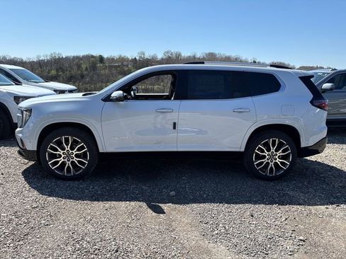 New 2026 GMC Acadia Denali Ultimate image 2
