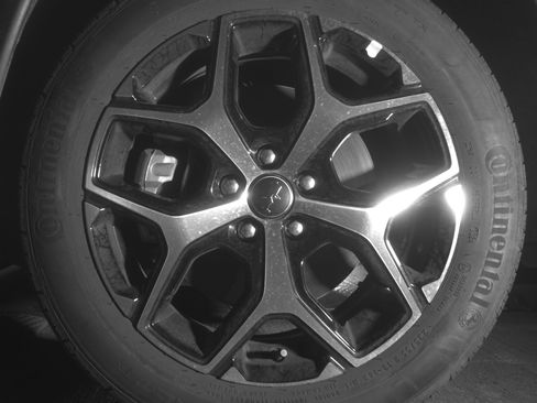 Used 2025 Jeep Compass Limited image 12