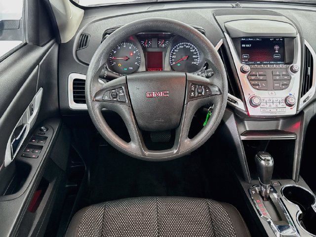 Used 2017 GMC Terrain SLE FWD image 14
