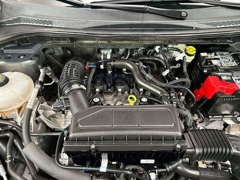 Certified 2025 Ford Escape ST-Line FWD image 28