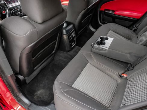 Used 2019 Dodge Charger R/T image 41