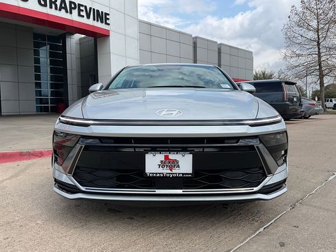 Used 2025 Hyundai Sonata SEL image 3