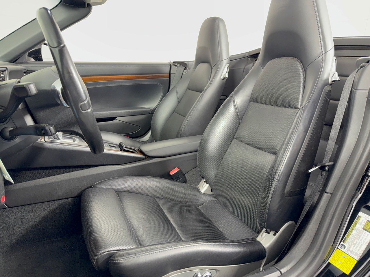 Certified 2014 Porsche 911 Carrera 4S AWD/4WD image 5