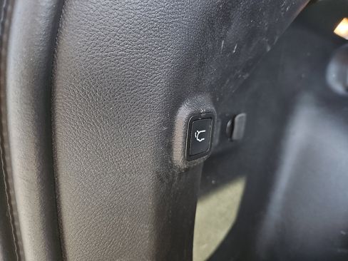 Used 2021 Jeep Cherokee Latitude Lux 80th Anniv w/ Quick Order Package 26U 80TH image 30