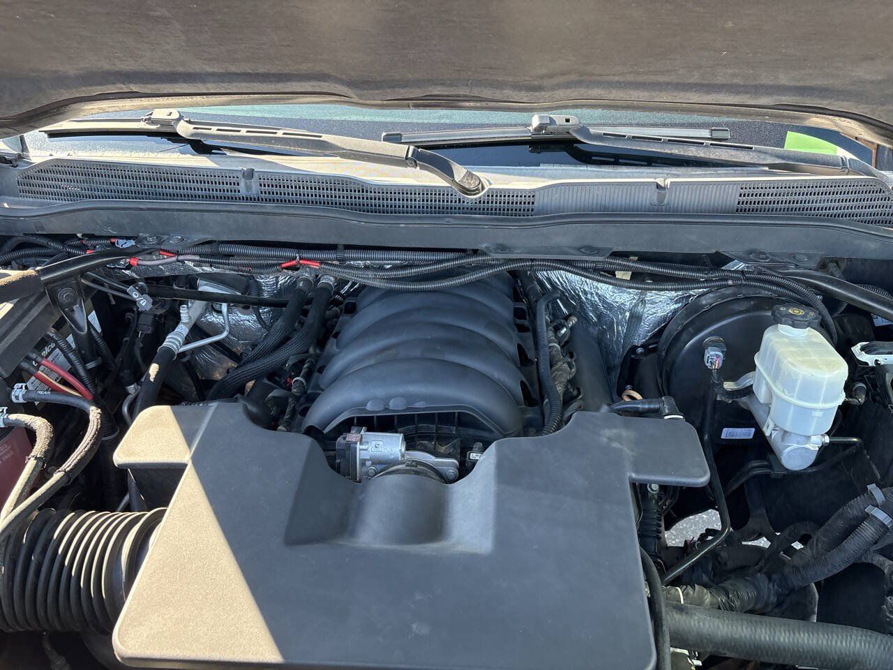Used 2015 Chevrolet Silverado 1500 LT w/ All Star Edition AWD/4WD image 4