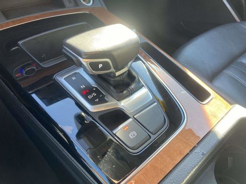 Used 2021 Audi Q5 2.0T Premium image 29