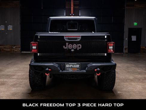 Used 2020 Jeep Gladiator Rubicon AWD/4WD image 7