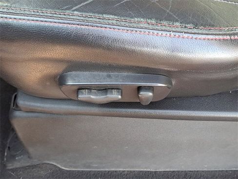 Used 2011 Nissan Titan PRO-4X w/ Pro-4x Luxury Pkg image 21