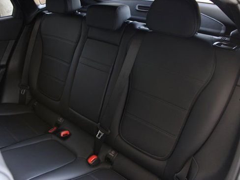 New 2026 Mercedes-Benz GLC 300 4MATIC image 34