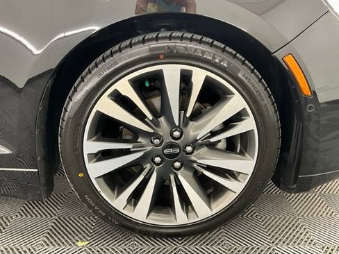 Used 2019 Lincoln MKZ Reserve w/ Luxury Package FWD image 26
