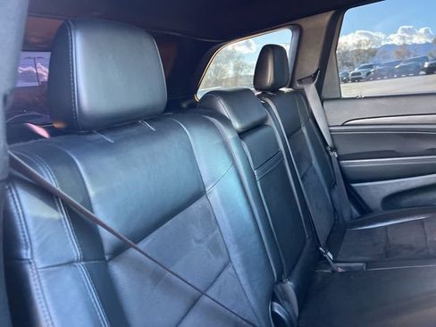 Used 2022 Jeep Grand Cherokee Laredo X image 22