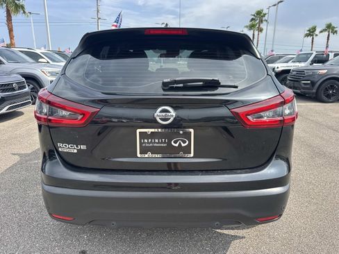 Used 2021 Nissan Rogue Sport S FWD image 6
