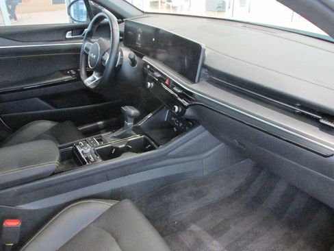 Used 2025 Kia K5 GT image 28