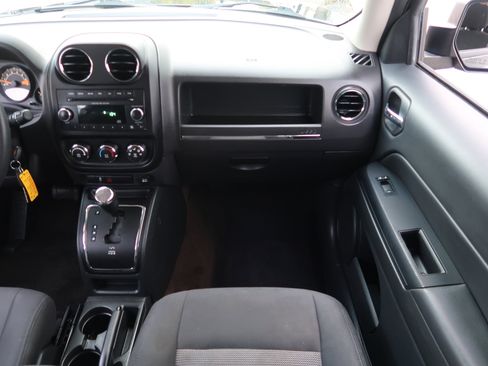 Used 2015 Jeep Patriot Sport w/ Power Value Group image 15