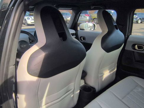 Used 2025 MINI Cooper S image 19