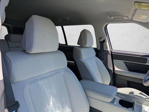 New 2026 Hyundai Santa Fe SE FWD image 21