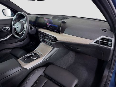 Used 2025 BMW 330i Sedan RWD image 32