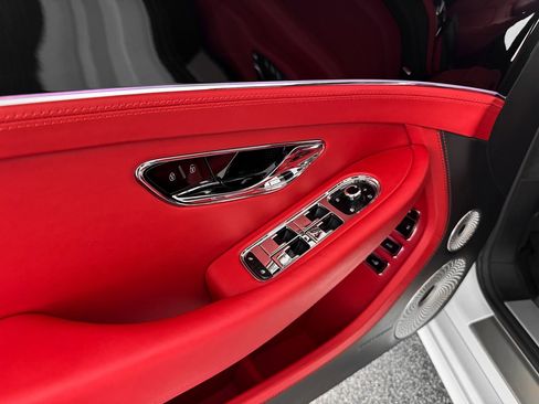 Used 2026 Bentley Continental GT image 14