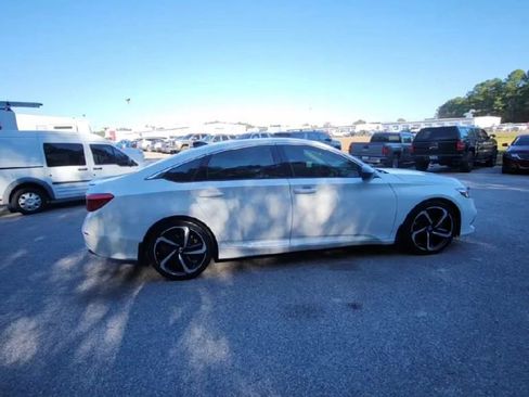 Used 2022 Honda Accord Sport Special Edition image 6