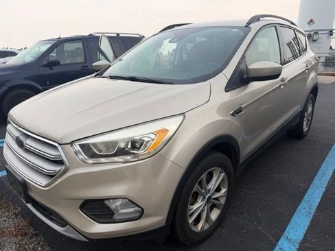 Used 2018 Ford Escape SEL w/ Ford Safe & Smart Package AWD/4WD image 5