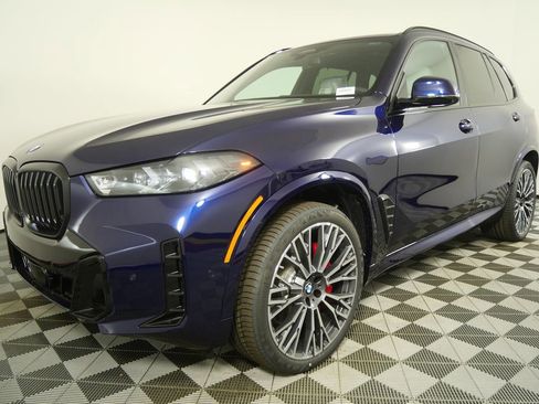 Used 2026 BMW X5 sDrive40i w/ Executive Package RWD image 8