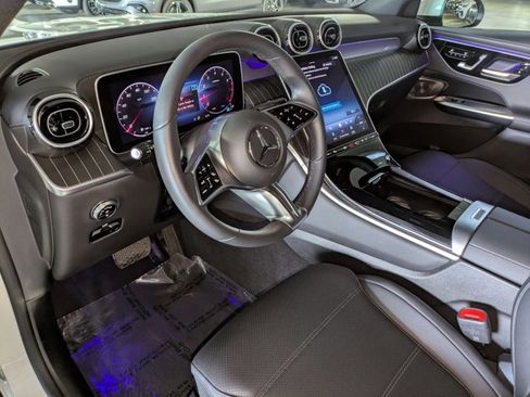 Certified 2024 Mercedes-Benz GLC 300 image 10