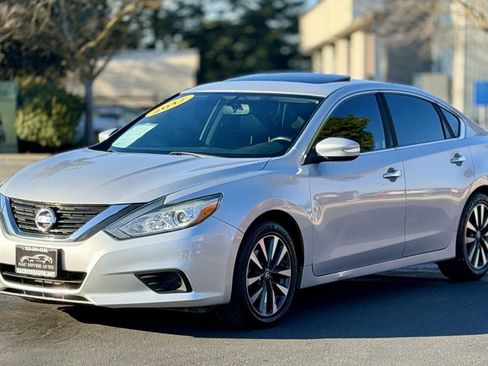 Used 2017 Nissan Altima 2.5 SL image 3