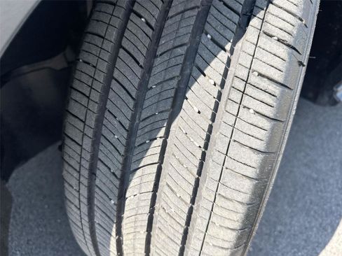 Certified 2024 Honda Accord EX image 33
