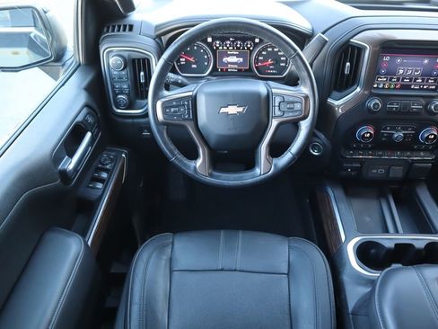 Used 2021 Chevrolet Silverado 1500 High Country w/ Safety Package II image 10