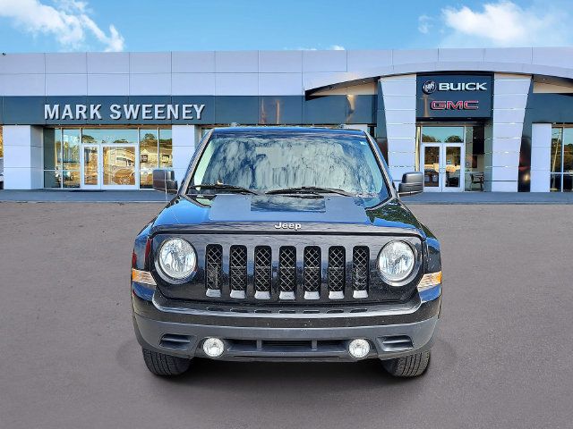 Used 2016 Jeep Patriot Sport w/ Power Value Group FWD image 2