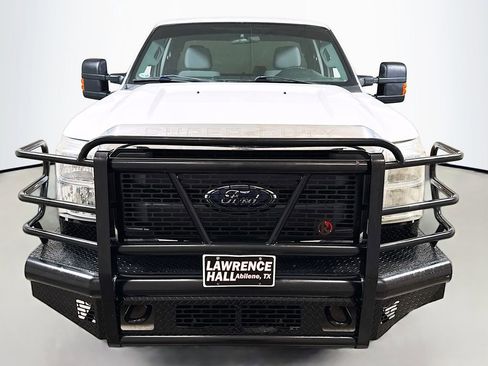 Used 2015 Ford F250 XL w/ XL Appearance Package AWD/4WD image 2