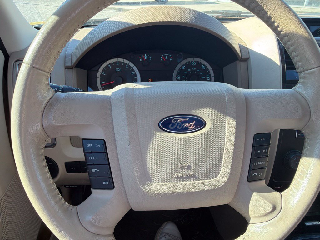 Used 2012 Ford Escape Limited FWD image 16