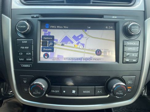 Used 2016 Nissan Altima 2.5 SL w/ 2.5 Technology w/LED Package FWD image 18