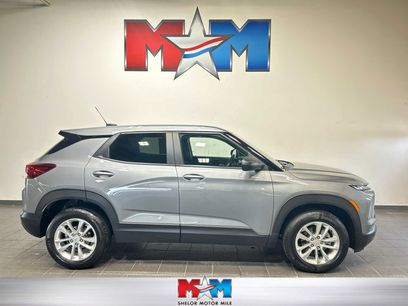 Used 2025 Chevrolet TrailBlazer LS w/ LS Convenience Package