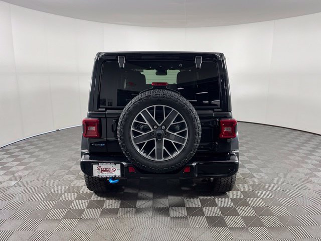 Used 2024 Jeep Wrangler High Altitude AWD/4WD image 6