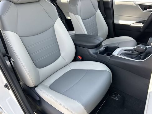 Used 2025 Toyota RAV4 XLE Premium w/ Weather Package FWD image 29
