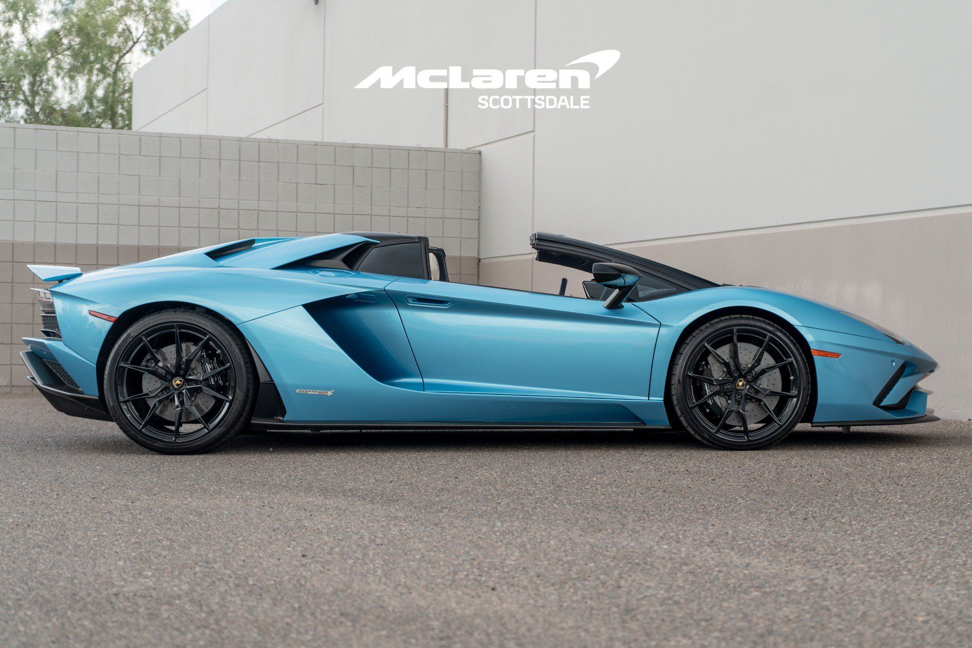 Used 2019 Lamborghini Aventador S AWD/4WD image 8