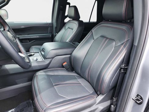 Used 2024 Ford Expedition Limited AWD/4WD image 11