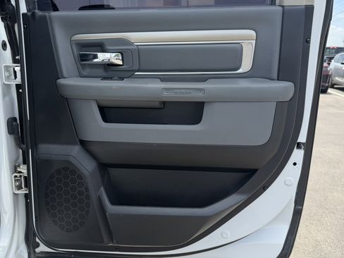 Used 2017 RAM 1500 Lone Star RWD image 23