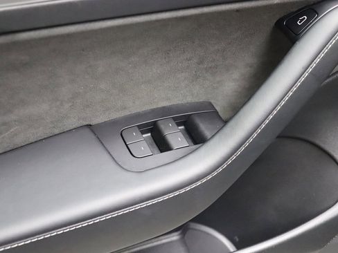 Used 2022 Tesla Model 3 Long Range image 46