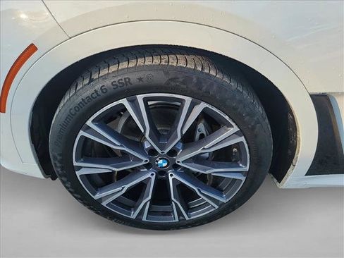 Used 2019 BMW X7 xDrive40i w/ M Sport Package image 9
