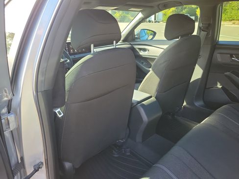 Used 2023 Honda Accord Sport image 13