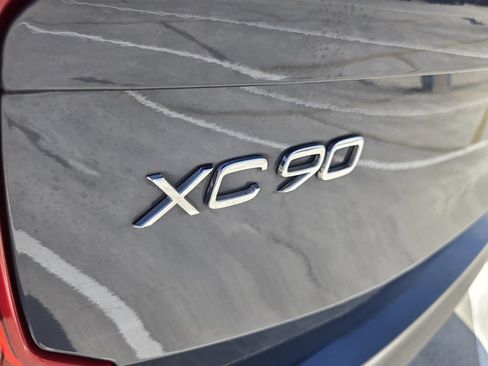 Used 2020 Volvo XC90 T6 Momentum AWD/4WD image 14