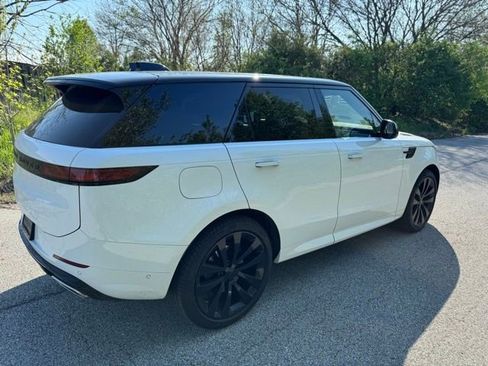 New 2026 Land Rover Range Rover Sport Dynamic SE AWD/4WD image 5