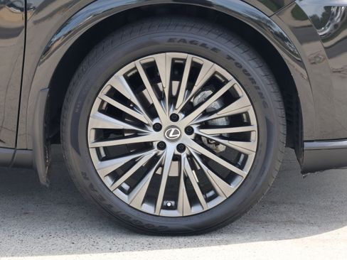 Used 2023 Lexus RX 350 FWD w/ Cold Area Package image 11