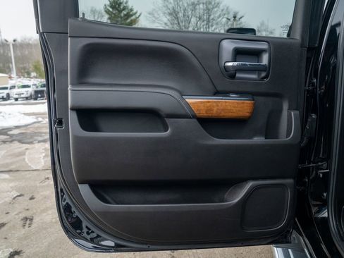 Used 2019 Chevrolet Silverado 2500 High Country w/ Duramax Plus Package image 20