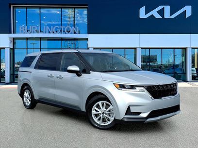 Certified 2023 Kia Carnival LX